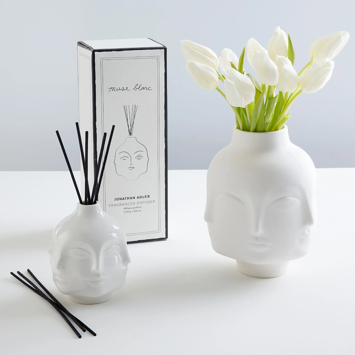 SP21_Muse_DoraMaar_Diffuser_8ccaa14d-df10-4dcc-ab05-8b77f8a92284.jpg Jonathan Adler Muse Diffuser