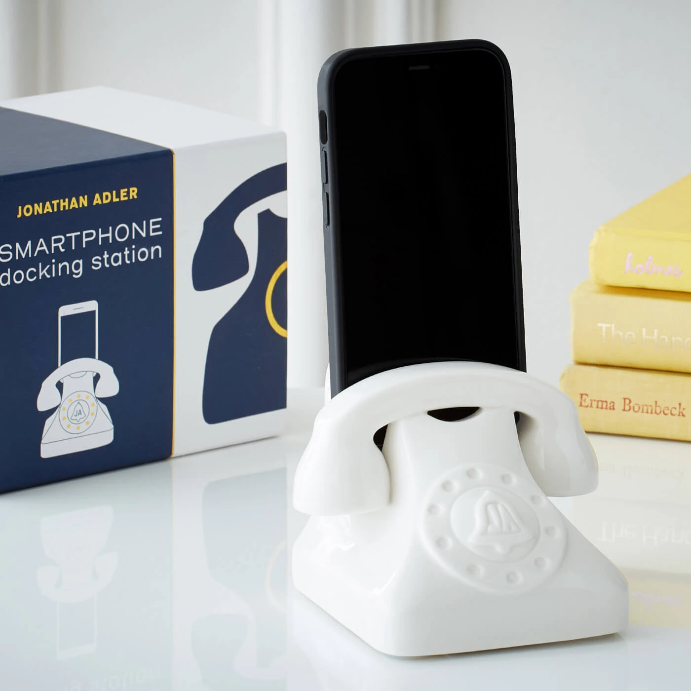 SP21_Smartphone_Dock_b.jpg Jonathan Adler Smartphone Dock