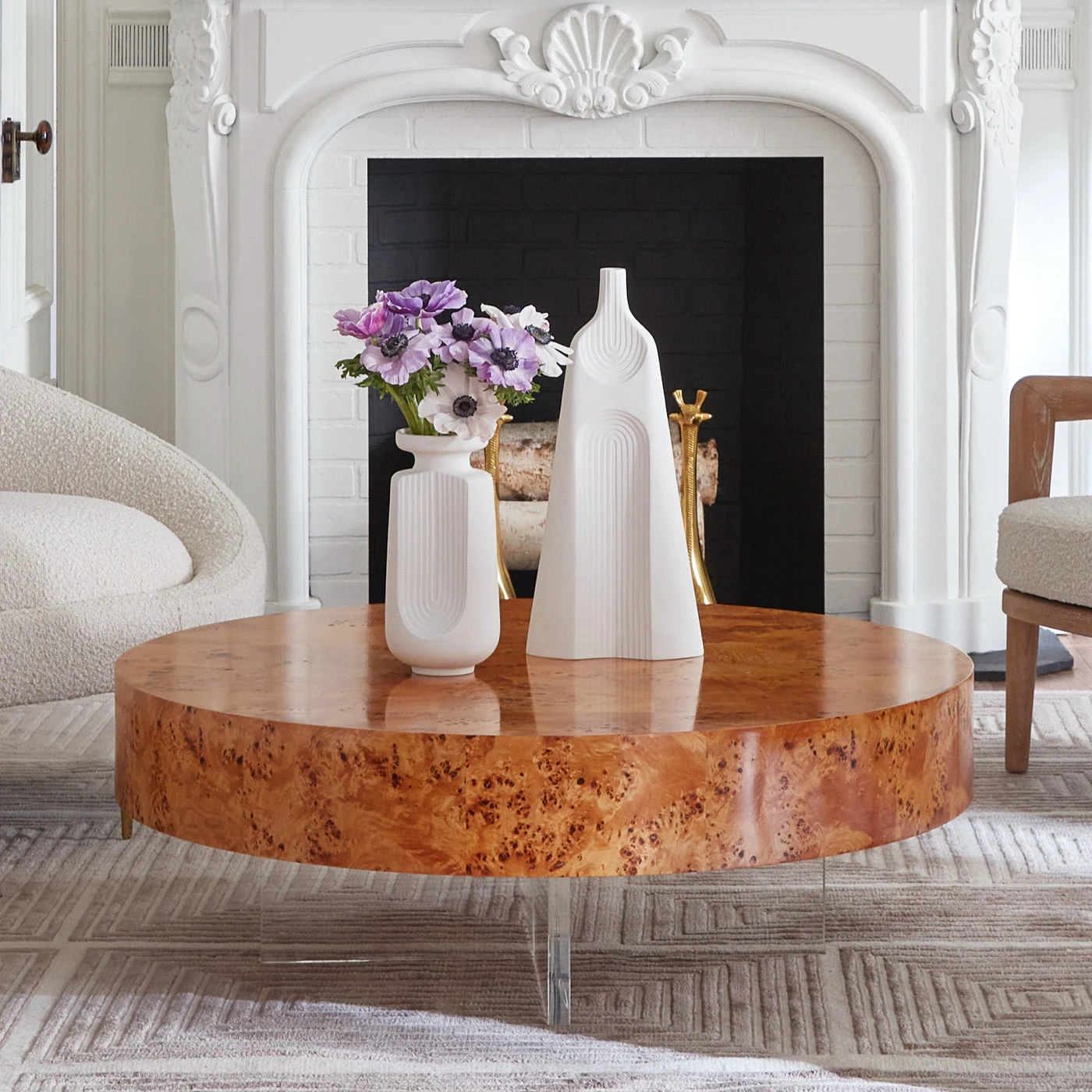 SP22_ether_curved-sofa_bond_round_cocktail-table_c.jpg Jonathan Adler Large Arco Vase