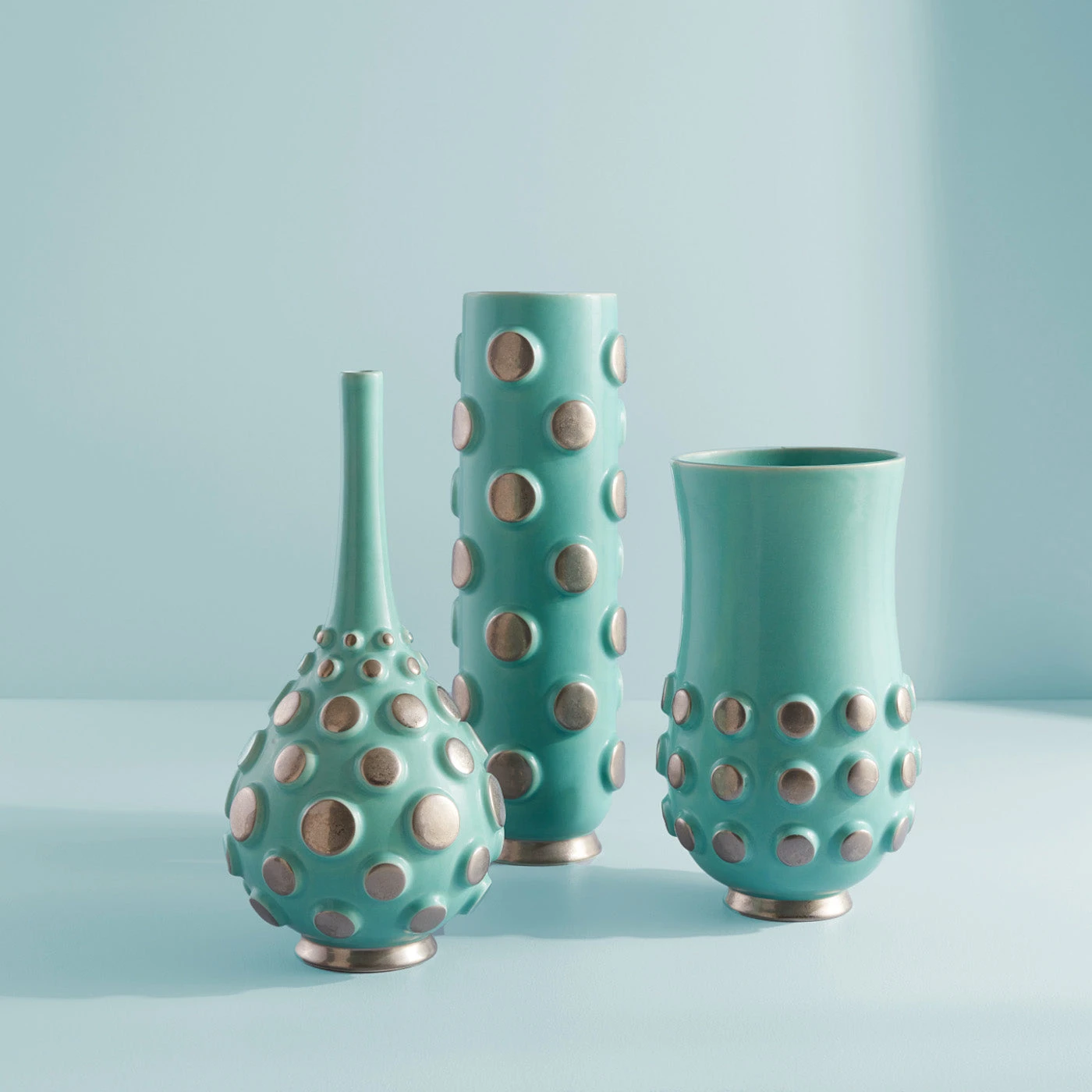 SP22_maritime_pottery_b1348647-a0b0-43d1-b93d-ca0e9a687dbf.jpg Jonathan Adler Maritime Cylider Vase