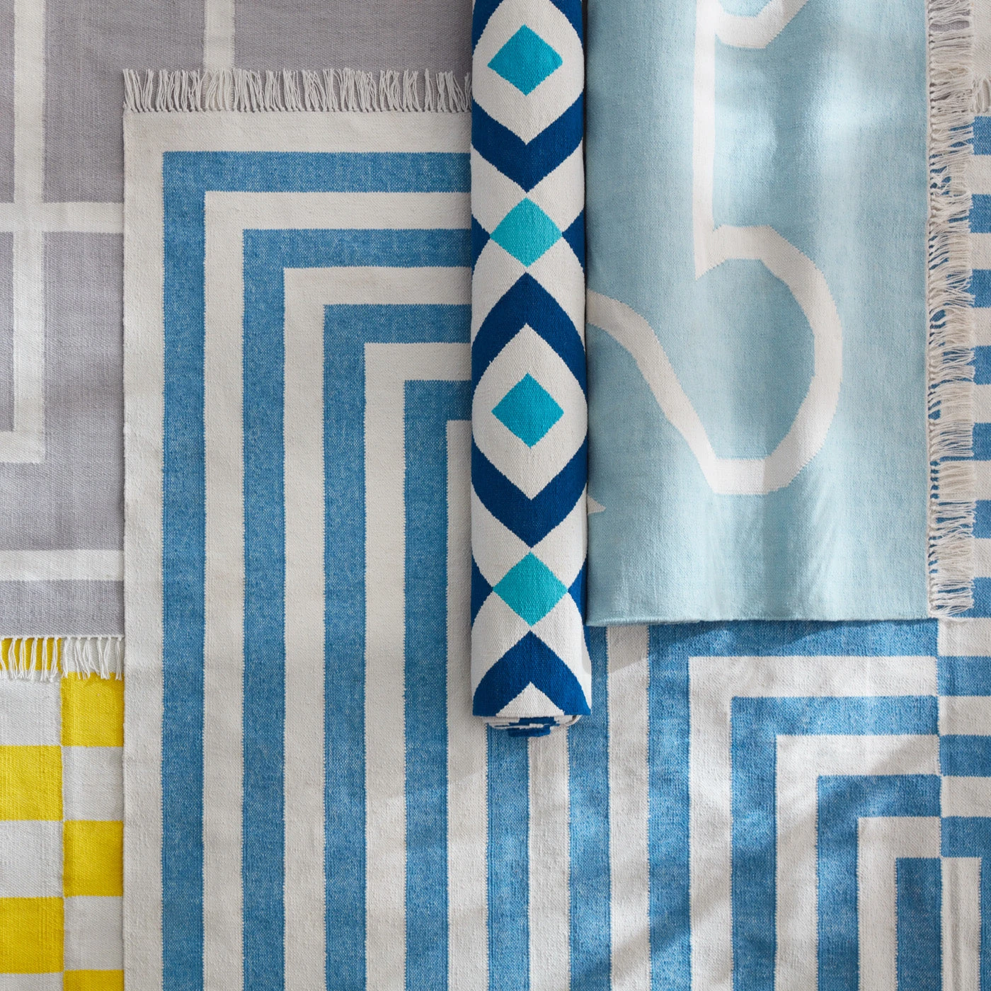 SU22_outdoor_rugs_a_2_06c5a585-adb8-4460-a2e2-62103b8fce31.jpg Jonathan Adler Checkerboard Outdoor Rug