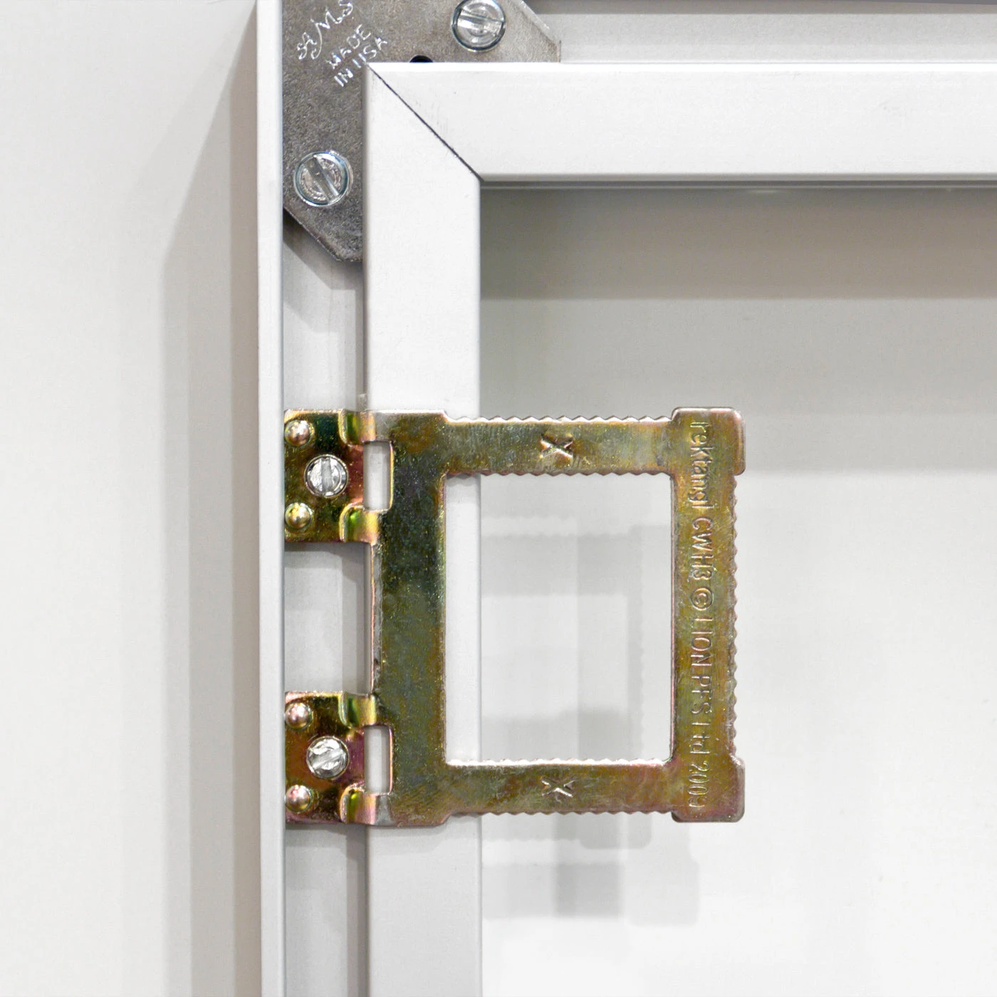 aarons_back_1_9c27d8f2-0fe1-458d-a202-d91ffeef6d52.jpg Jonathan Adler Slim Aarons "Pool By The Sea" Photograph