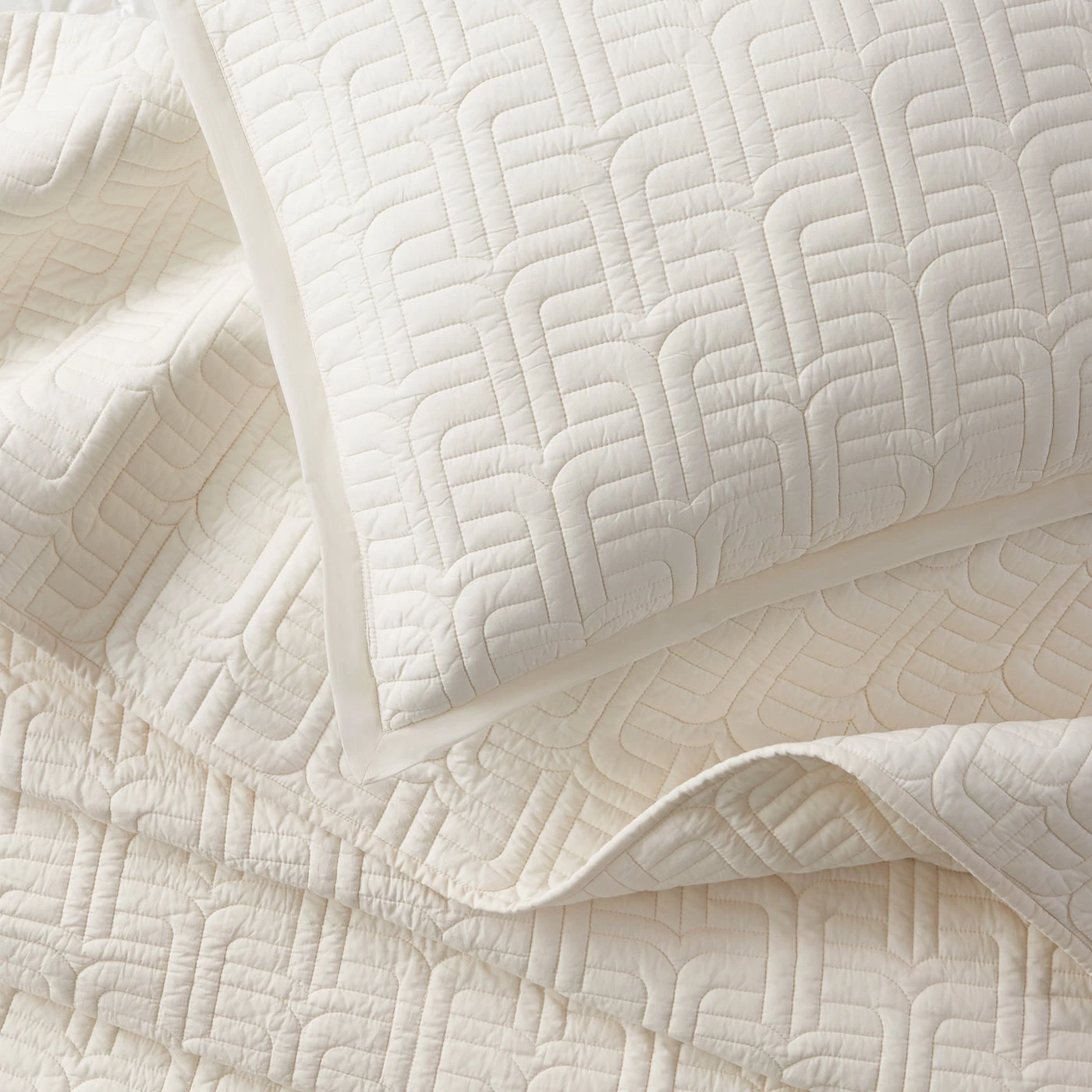 ether_bedding_collection_details_ivory.jpg Jonathan Adler Everywhere Cotton Quilt Bestsellers