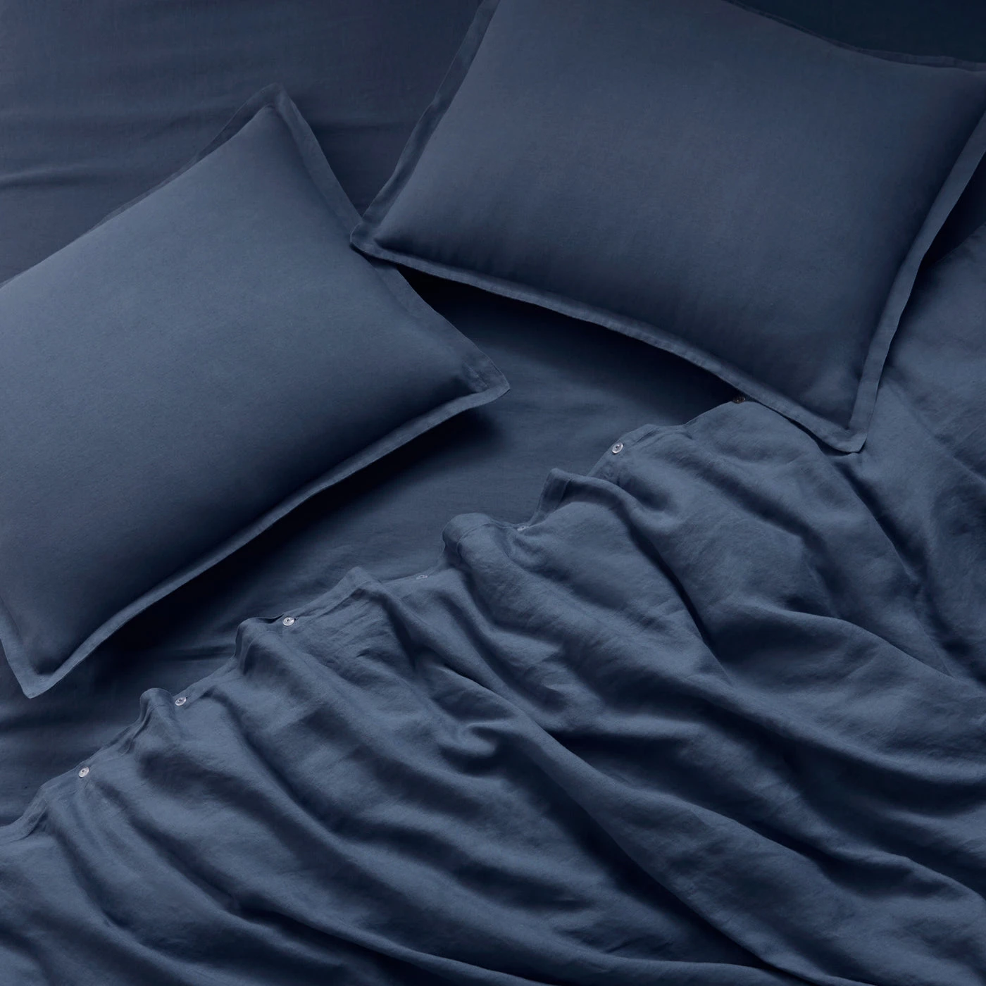 linen_duvet_set_indigo_c_6d711c88-e53b-4deb-a672-782595faface.jpg Jonathan Adler Getaway Linen Sham Pillowcases & Shams