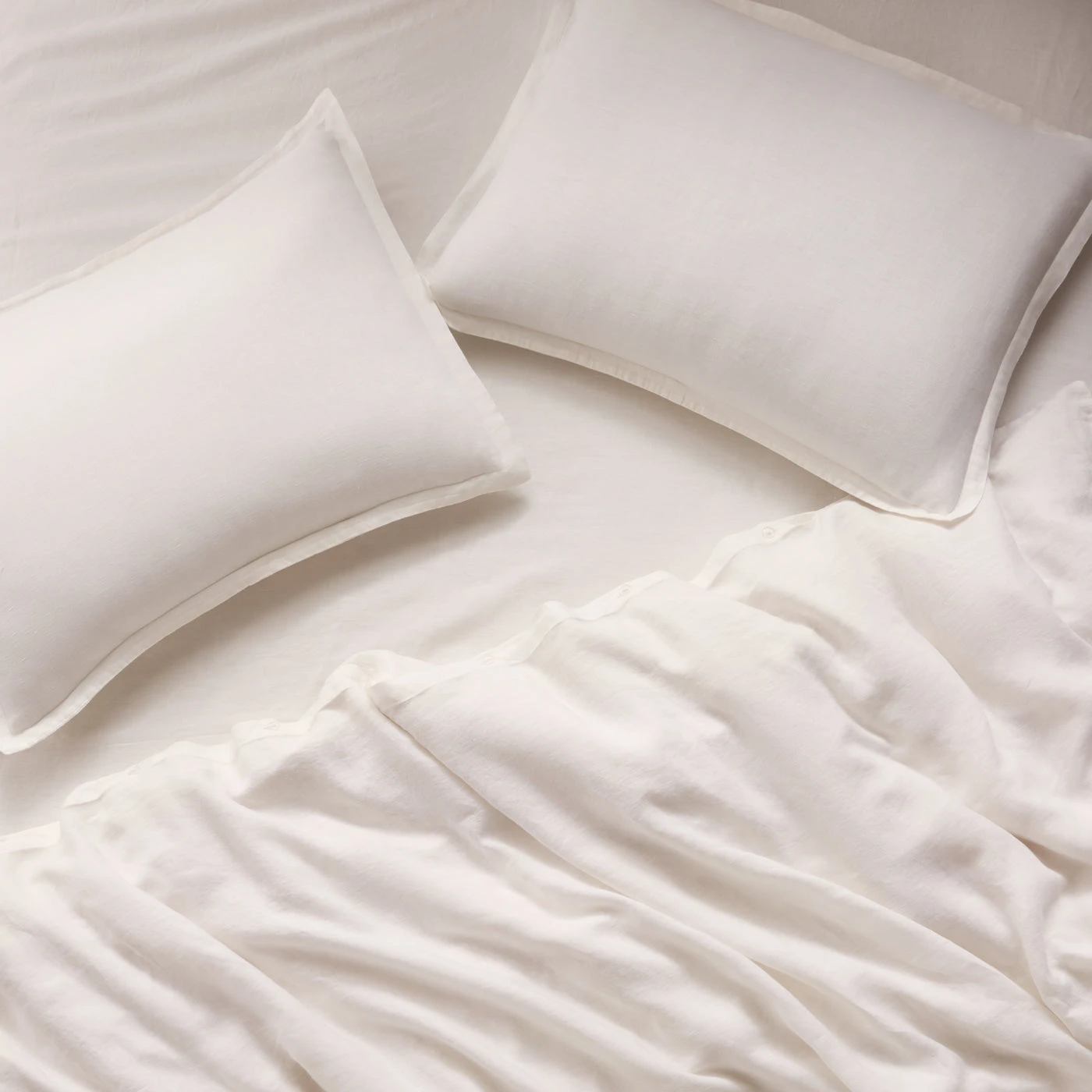 linen_duvet_set_ivory_c.jpg Jonathan Adler Getaway Linen Sham Pillowcases & Shams