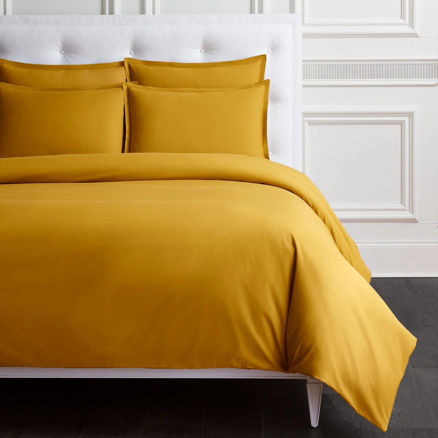 percale_duvet_set_ochre_b_fd5398d7-3f28-470c-8994-6a2b9dae1929.jpg Jonathan Adler Paradise Percale Sham