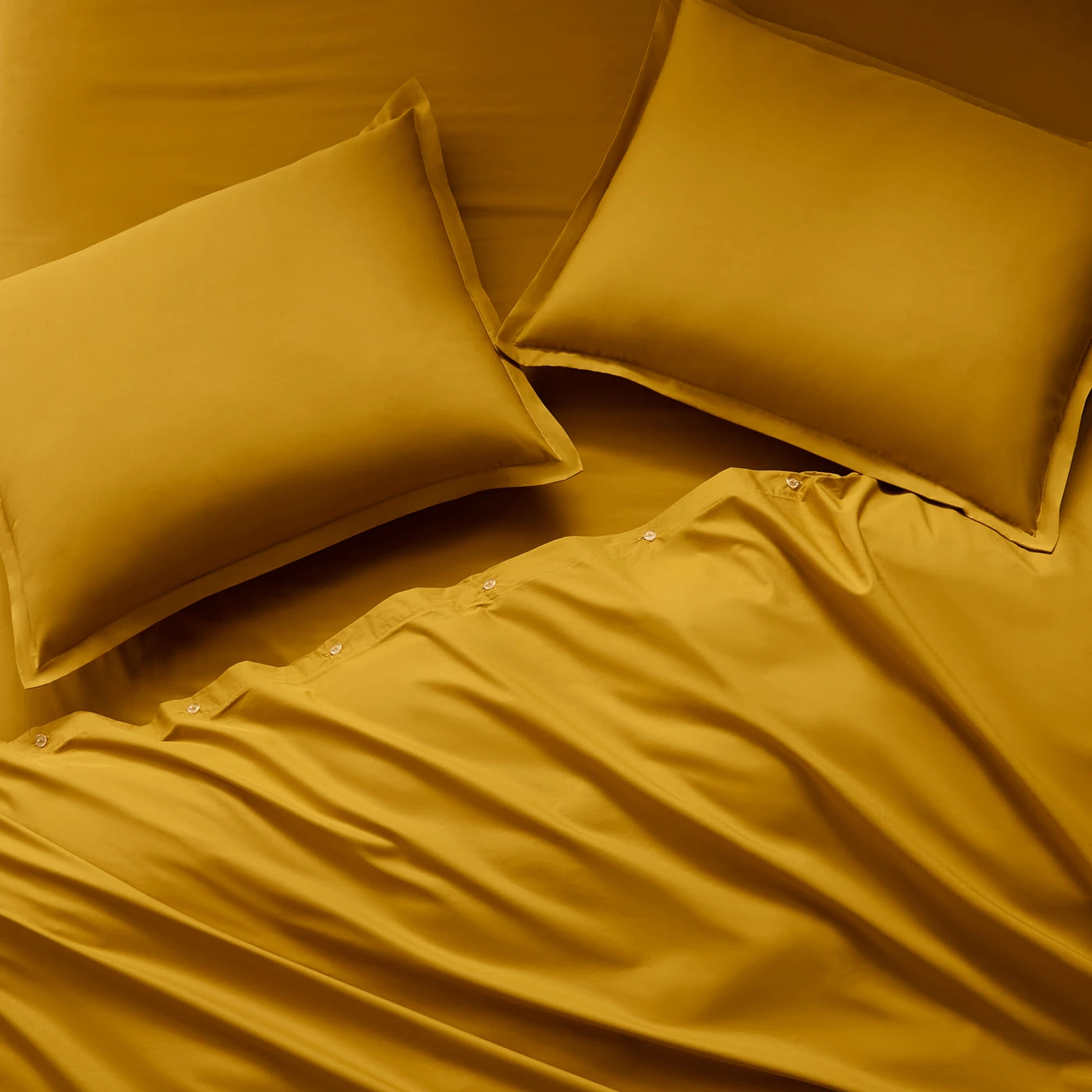 percale_duvet_set_ochre_c_596d4e99-0e6b-460c-8c62-0f5a451c7dbb.jpg Jonathan Adler Paradise Percale Sham