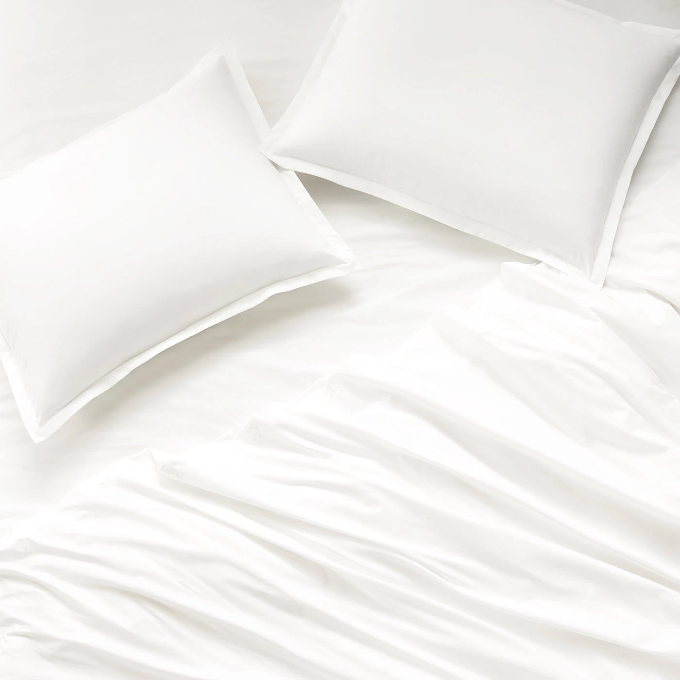 percale_duvet_set_white_c_feb0d3a1-3064-4d5e-93c6-a915eab9f26a.jpg Jonathan Adler Paradise Percale Sham